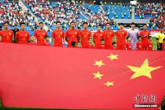 主动挺起 双乳 抽打