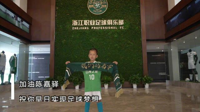 打白嫩屁屁网站视频短裙